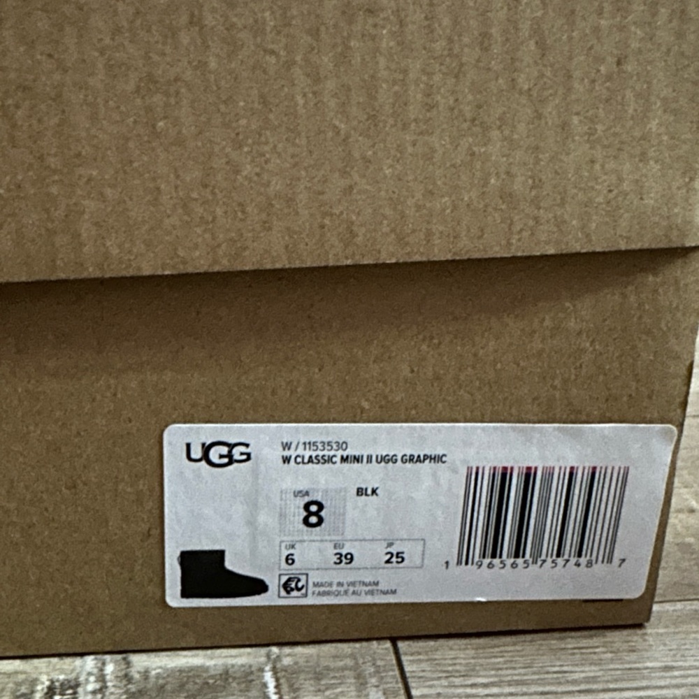 UGG Classic Mini with logo